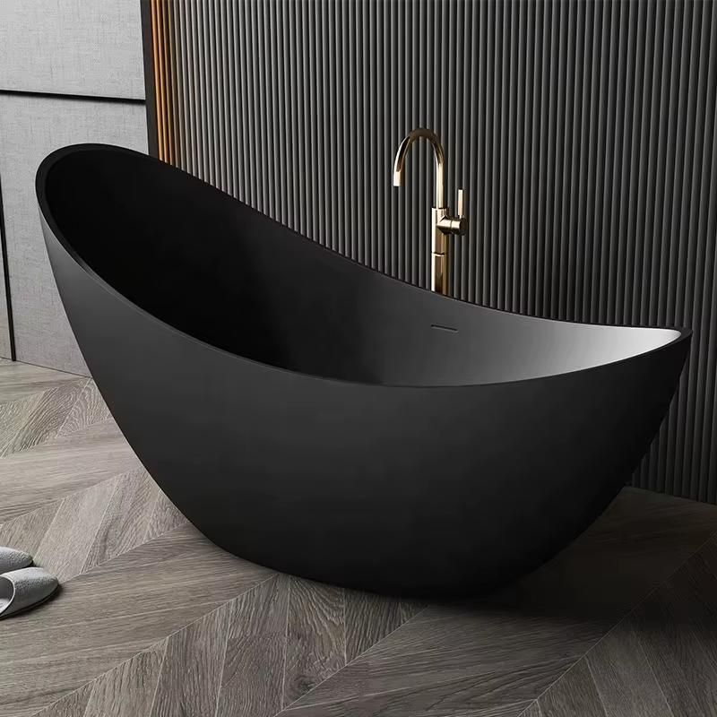 Matte Black Freestanding Bathtub – High-Back